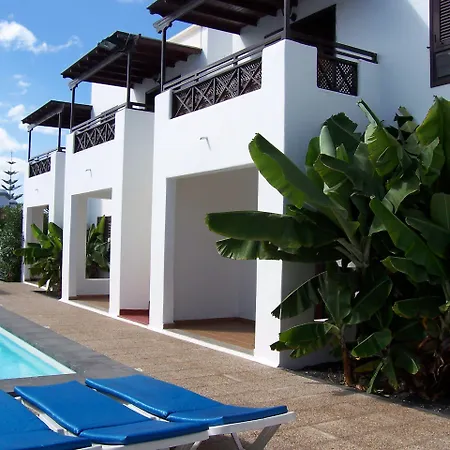 Aparthotel La Laguneta