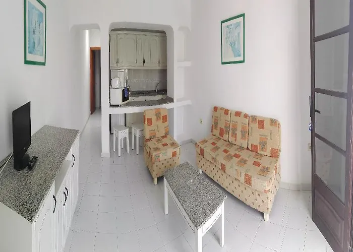 La Laguneta Hotel apartamentowy