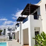 Appart hôtel La Laguneta